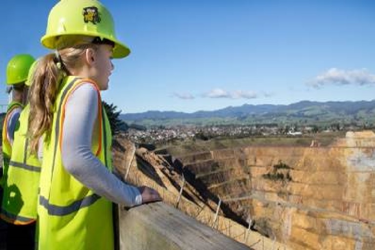 Hauraki Cycle Trail Ltd - Gold Discovery Tour